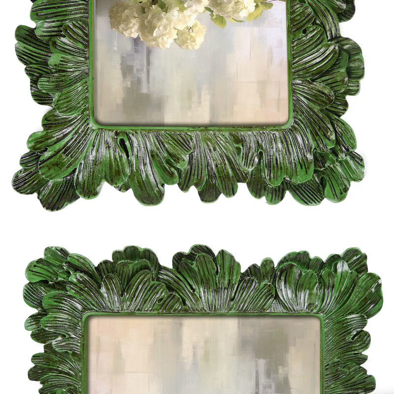 Green Picture Frame 4x6, Hand-Crafted Asymmetric Floral Border Vintage Frames for Home Decor or Gifting