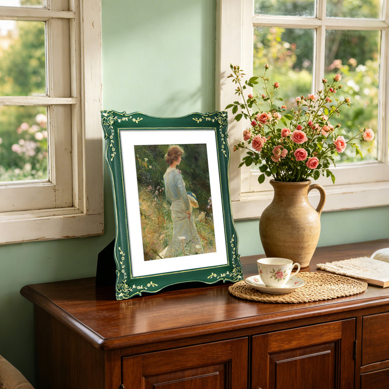 Vintage Picture Frame with Floral and Beaded Detailing, Antique Style Gallery Wall and Tabletop Frame