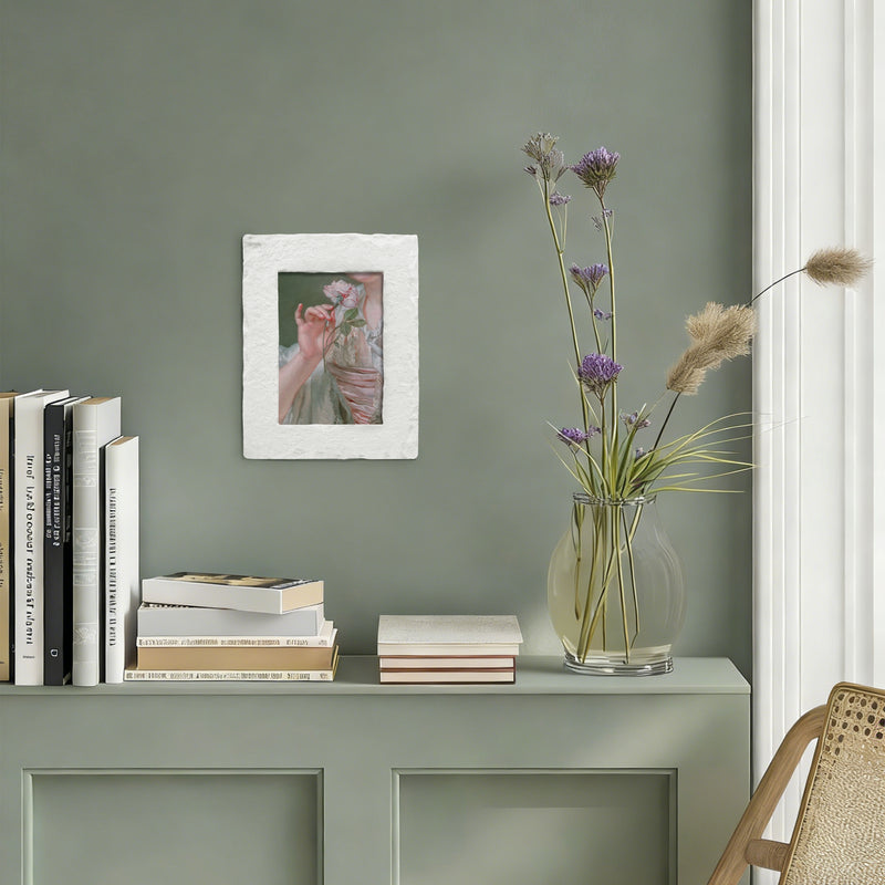 White Picture Frame 4x6, Modern Minimalist Frame for Tabletop and Wall Display, Carved Border with Chiseled Stone Look