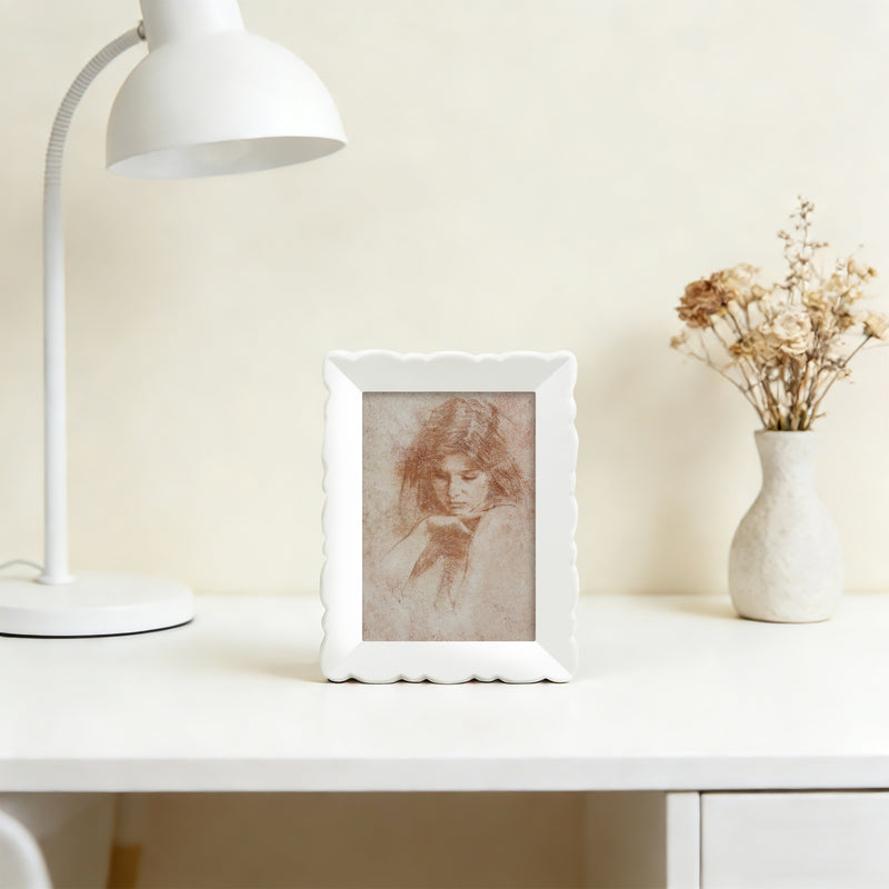 4x6 Picture Frame Wall and Tabletop Display, Hand Painted White Photo Frame with Carved Scalloped Edge Design