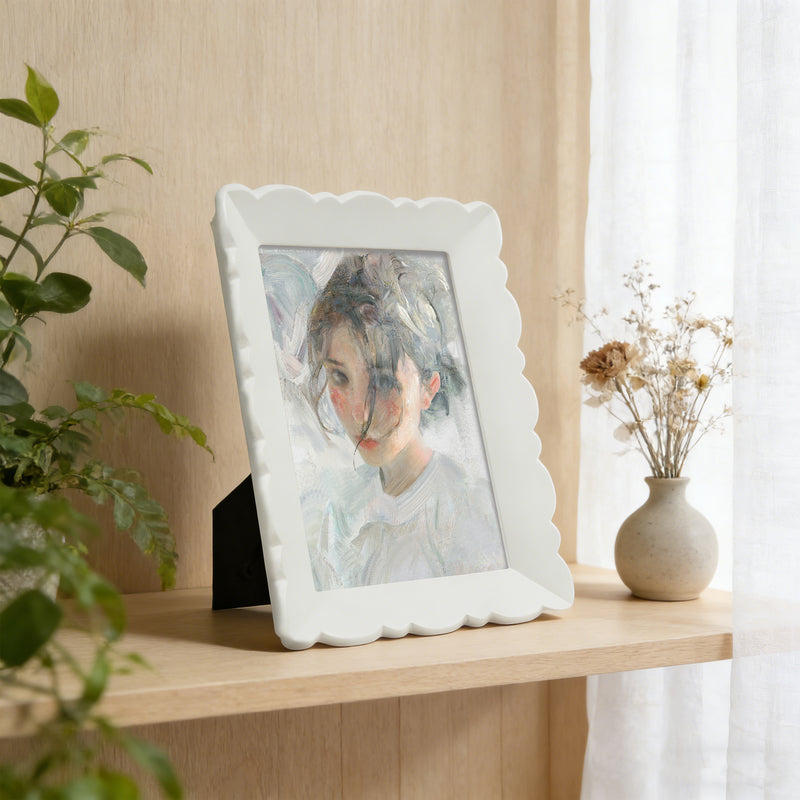 4x6 Picture Frame Wall and Tabletop Display, Hand Painted White Photo Frame with Carved Scalloped Edge Design